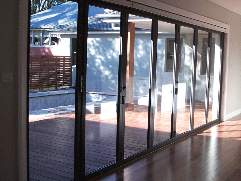 ALUMINUM DOORS & WINDOWS